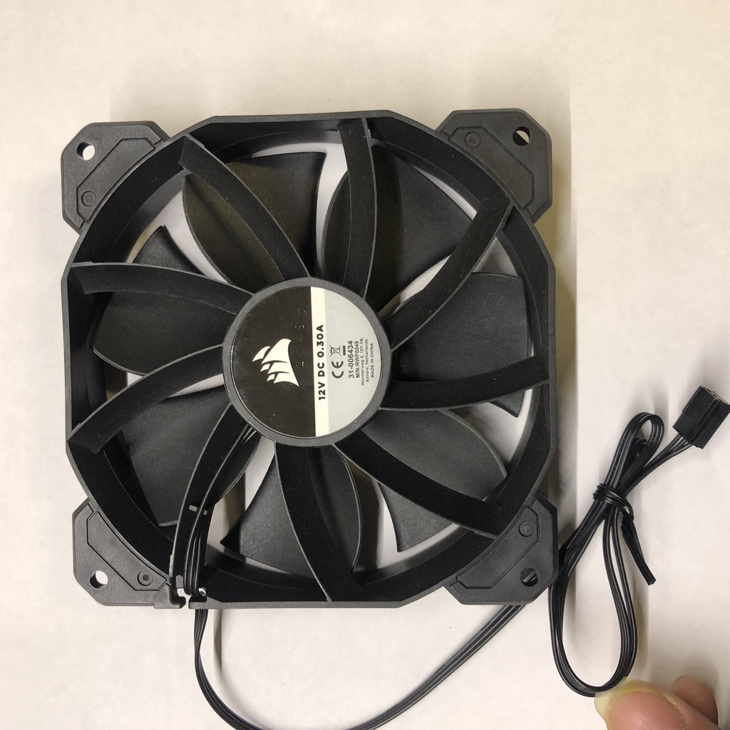 Fan Corsair không led - Hàng chính hãng theo Case