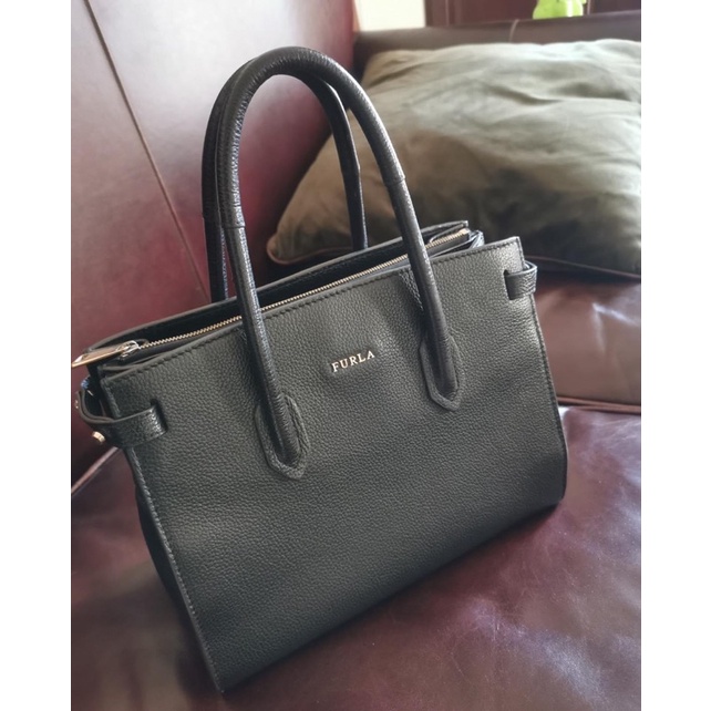 Thanh lý túi Furla chính hãng 100%