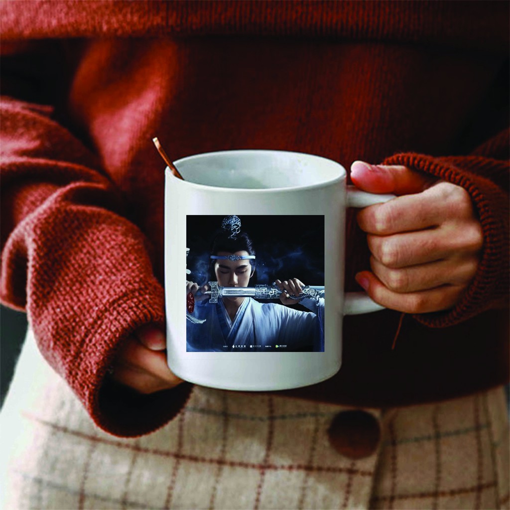 Cốc sứ trắng in hình TRẦN TÌNH LỆNH MA ĐẠO TỔ SƯ xinh xắn dễ thương