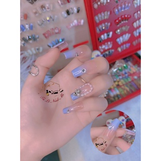 Nailbox móng tay giả Sang chảnh đính đá phong cách Trung