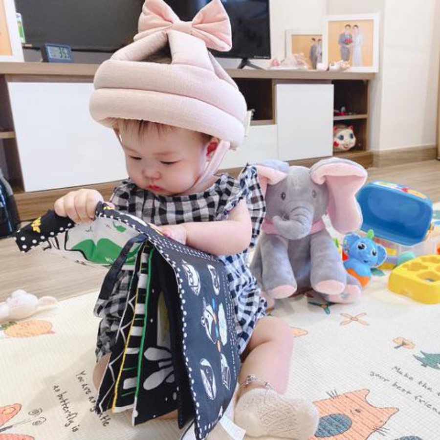 Sách vải song ngữ Lalala Baby kích thích phát triển đa giác quan cho bé