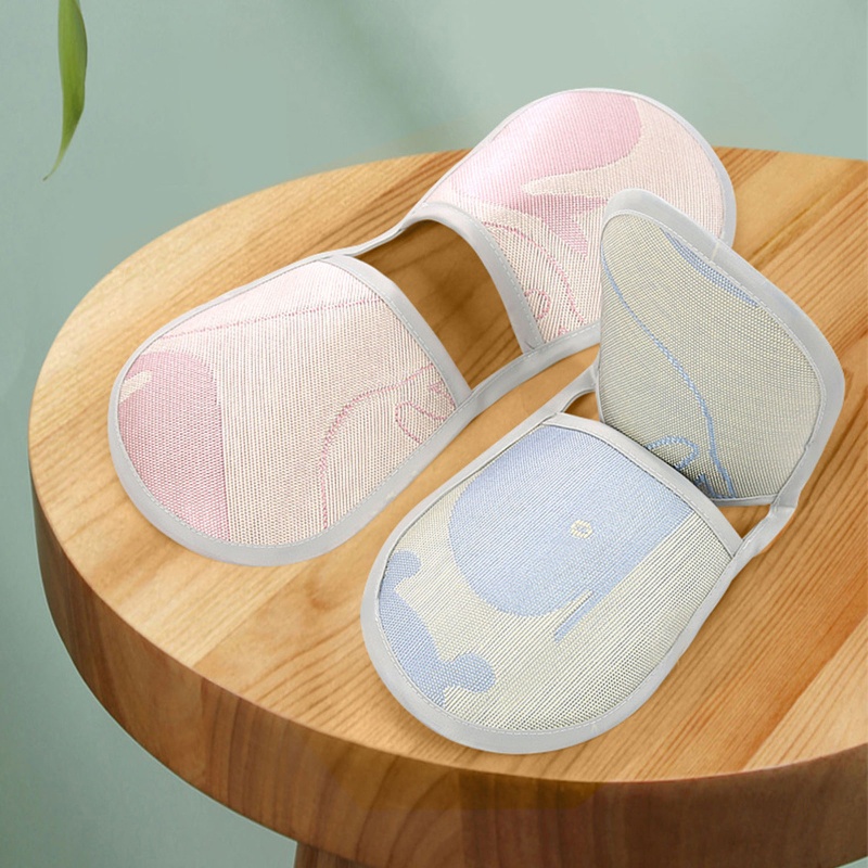 Đệm Lót Cánh Tay Chống Thấm Mồ Hôi Tiện Dụng Cho Mẹ Bỉm Sữa