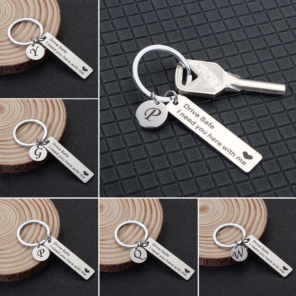 Móc khóa thép không gỉ họa tiết chữ cái A-Z tùy chọn và Drive Safe làm quà sinh nhật lễ tình nhân cho bạn trai bạn gái