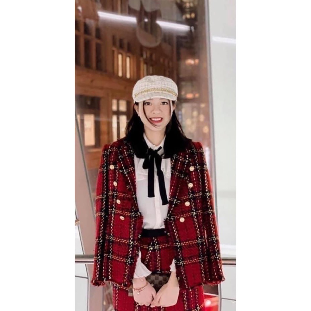 BỘ ÁO BLAZER VÀ CHÂN VÁY ZRA NỮ MÀU ĐỎ KẺ CARO | BigBuy360 - bigbuy360.vn