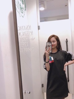 Váy mắt adidas