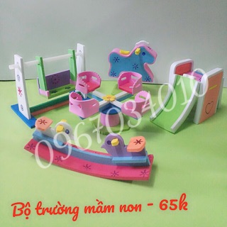 Chủ đề trường mầm non - đồ chơi tự tạo