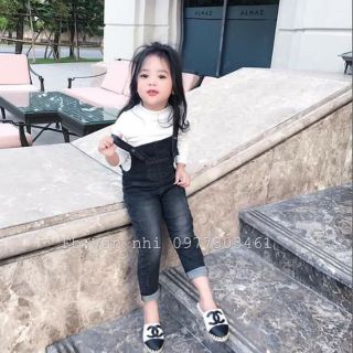Chị ngân....
