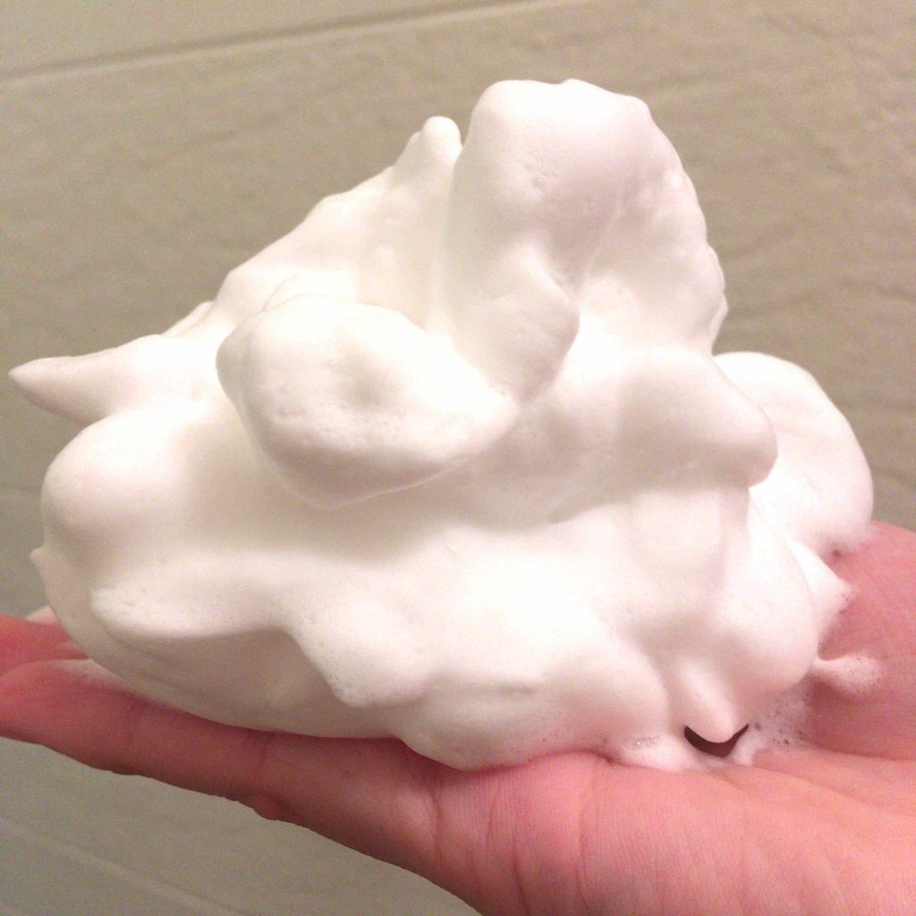 Sữa rửa mặt kết hợp tẩy trang dưỡng trắng Softymo Cleansing Foam - 100% hàng nội địa Nhật Bản | BigBuy360 - bigbuy360.vn