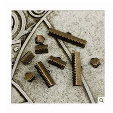 ZX1023 Kẹp 2 lá 6mm Màu đồng 50gram/bịch