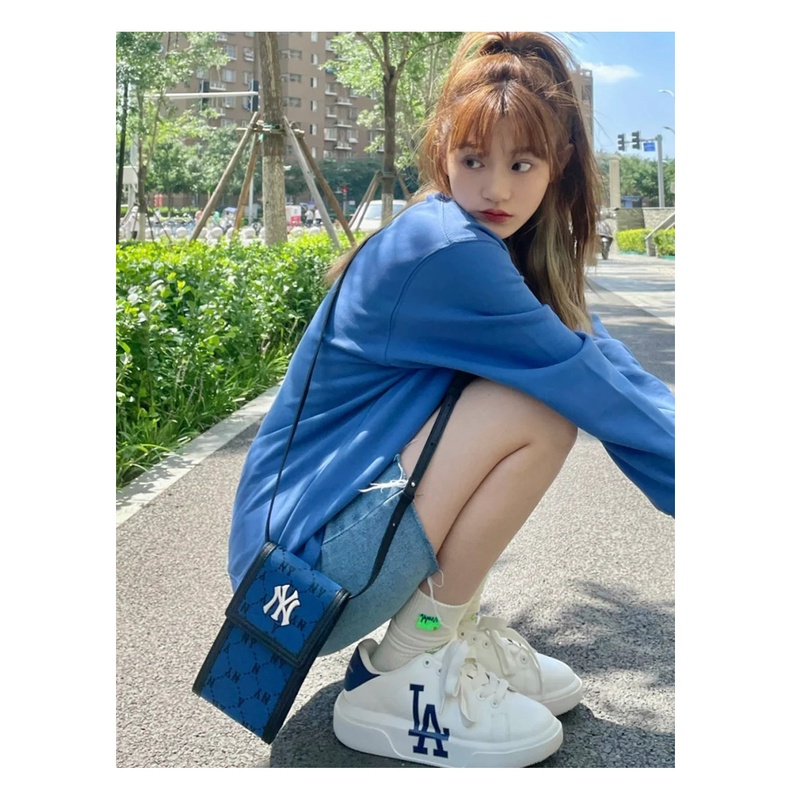 Túi Đeo Chéo Mini MLB Boston  Monogram Diamond Jacquard Cell Phone Cross Bag Red Sox 3ACRH011N-43BGD