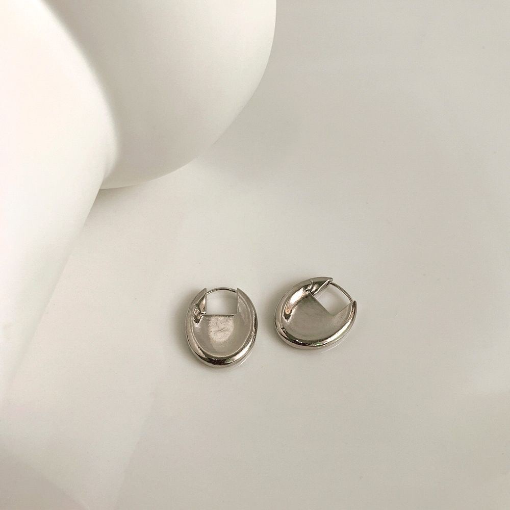 Khuyên Tai Dạng Hạt Tròn Nhiều Màu Sắc Thời Trang Thanh Lịch Cho Nữ