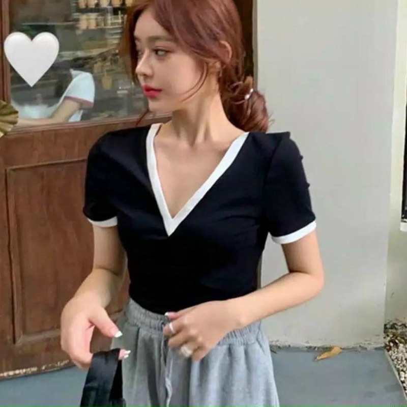 ÁO CROPTOP CỔ TIM TAY NGẮN VIỀN TRẮNG ĐEN