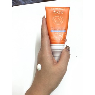 Kem chống nắng Avene 50ml