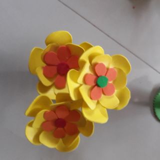 Hoa góc đồ dùng mầm non