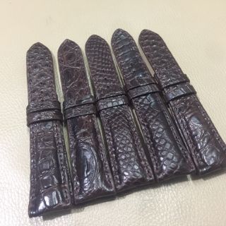 Dây đồng hồ da cá sấu ( mặt trong da bò ) size 18, 20,22