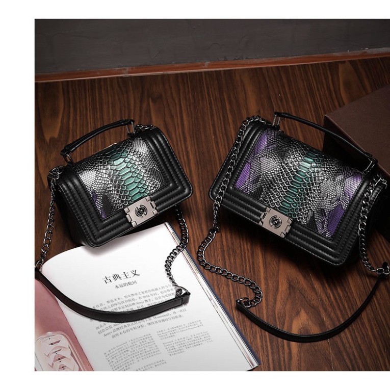 Túi xách nữ đeo chéo CL Boy vân da trăn cực tinh xảo quý phái TX09 túi đeo chéo T.xách Chip Xinh | BigBuy360 - bigbuy360.vn