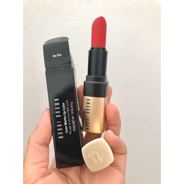 Son lì Bobbi Brown màu On Fire