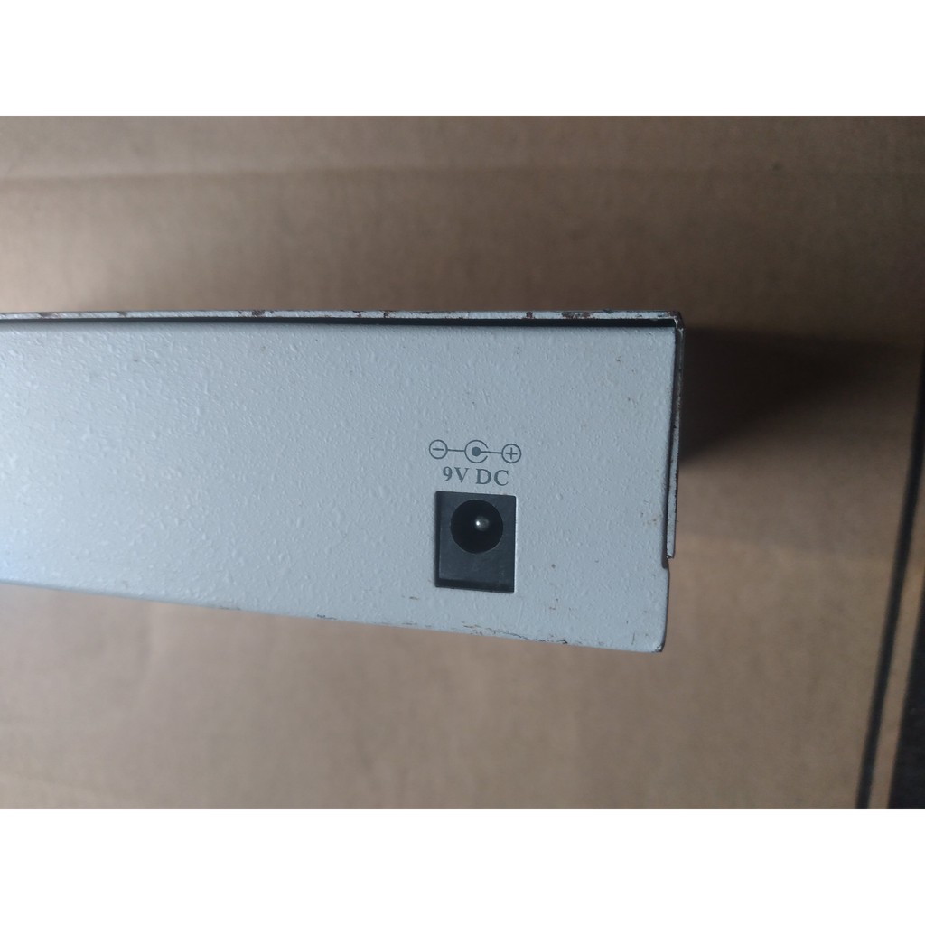 Bộ chia mạng 16 port 10/100Mbps Switch CNet CSH-1600E