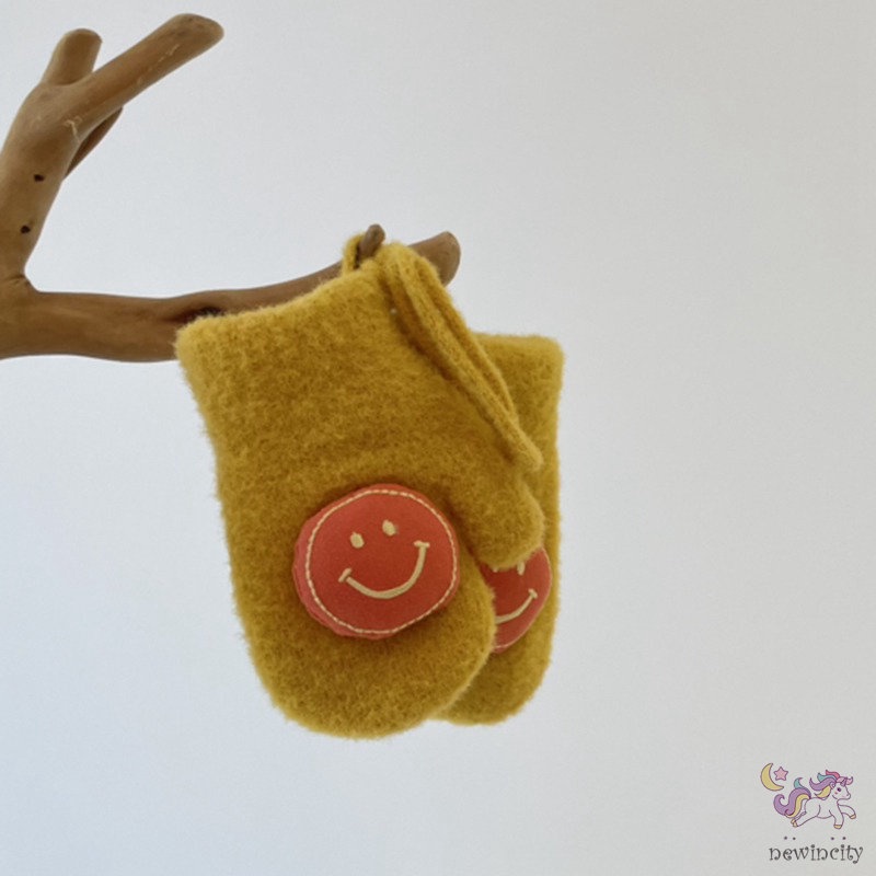 Găng tay lông cừu trơn màu hình hoạt hình phong cách Hàn quốc cho bé