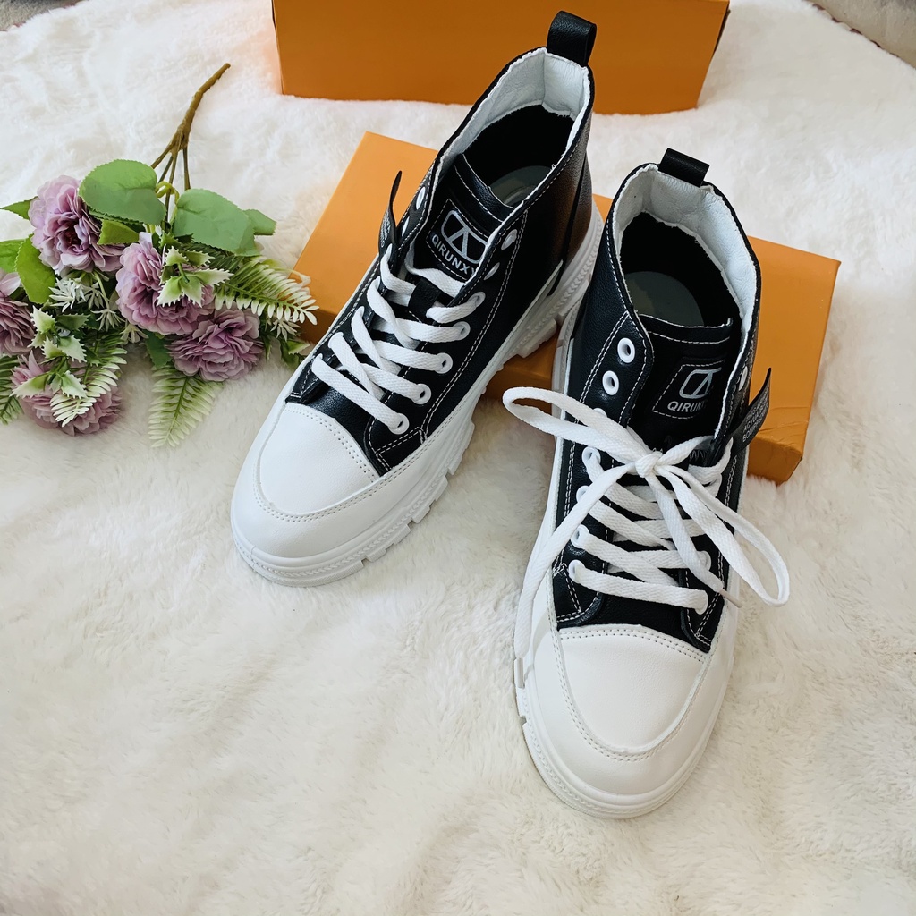 Giày boot cá tính da cao cấp pha màu đen - trắng unisex phong cách thời thượng | BigBuy360 - bigbuy360.vn