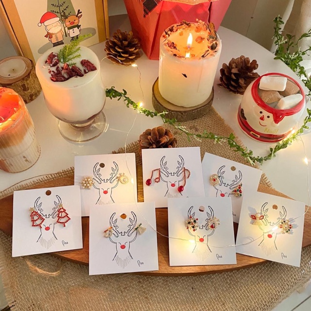 Khuyên tai christmas