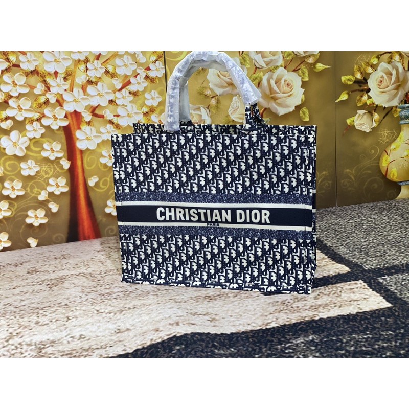 TÚI TOTE ĐỰNG CẢ THẾ GIỚI