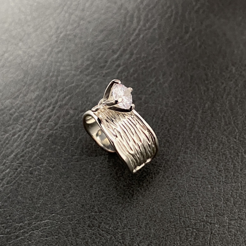 Bông Tai Đính Đá Zircon Dạng Kẹp Phong Cách Harajuku Sang Trọng