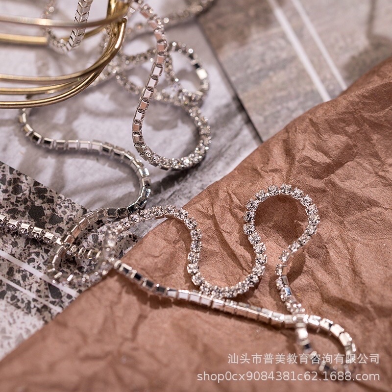 Dây đá đính móng