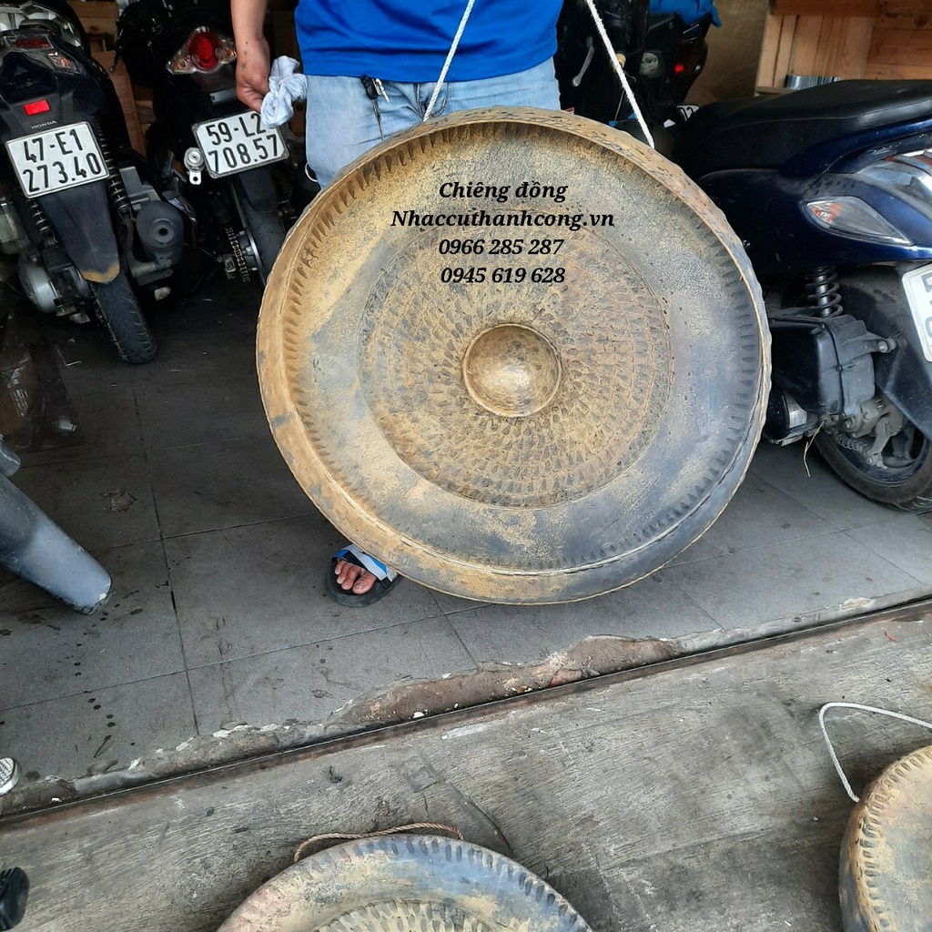 Công chiêng tây nguyên size lớn
