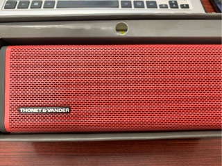 ( kèm quà tặng)Loa Bluetooth Thonet Vander Frei