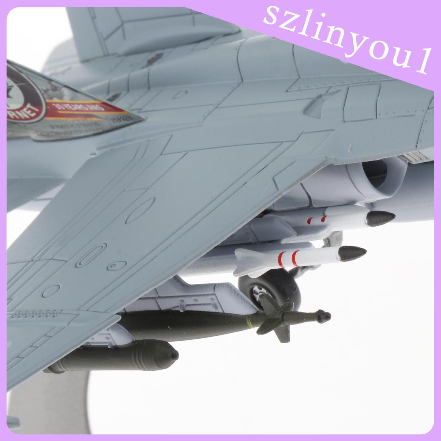 Mô Hình Máy Bay Chiến Đấu F / A-18 F18B Tỉ Lệ 1 / 100