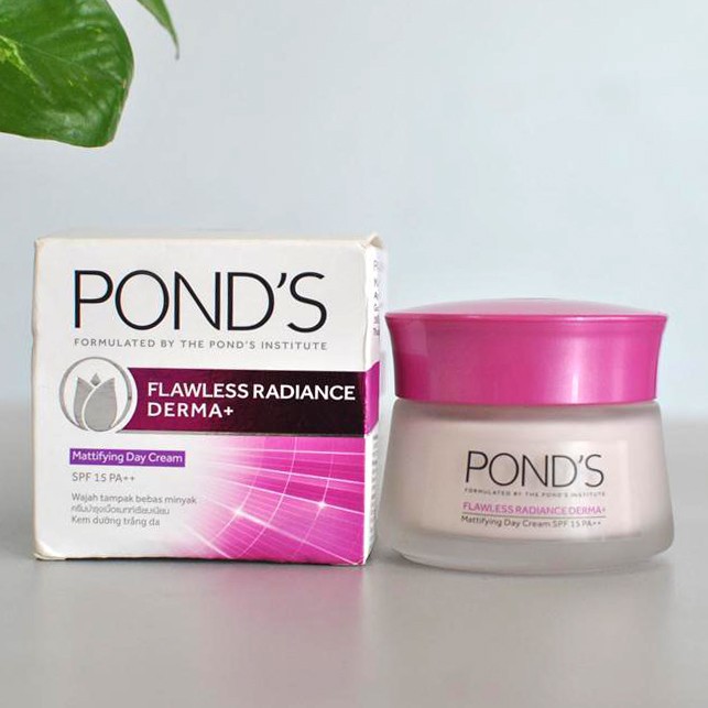 Kem Dưỡng Da Ban Ngày Pond's Flawless Radiance Derma trắng hồng rạng rỡ 30g