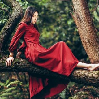 Váy Đỏ dáng dài phong cách Vintage