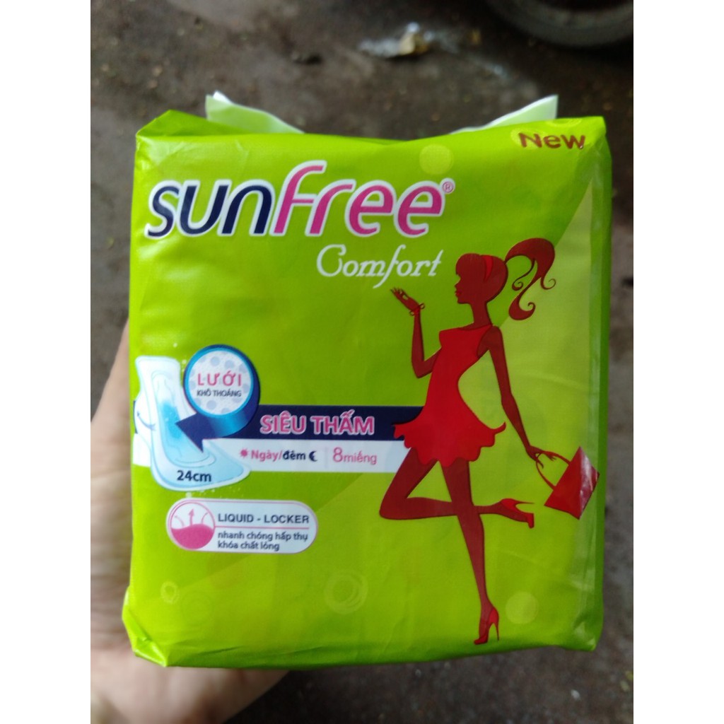 Băng vệ sinh Sunfree siêu thấm có cánh 8 miếng/ gói