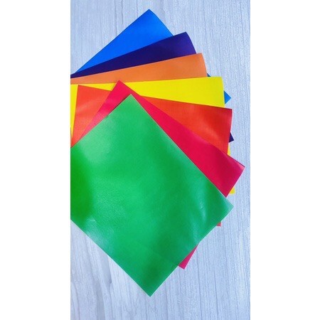 giấy thủ công thường 1 xấp 7 miếng