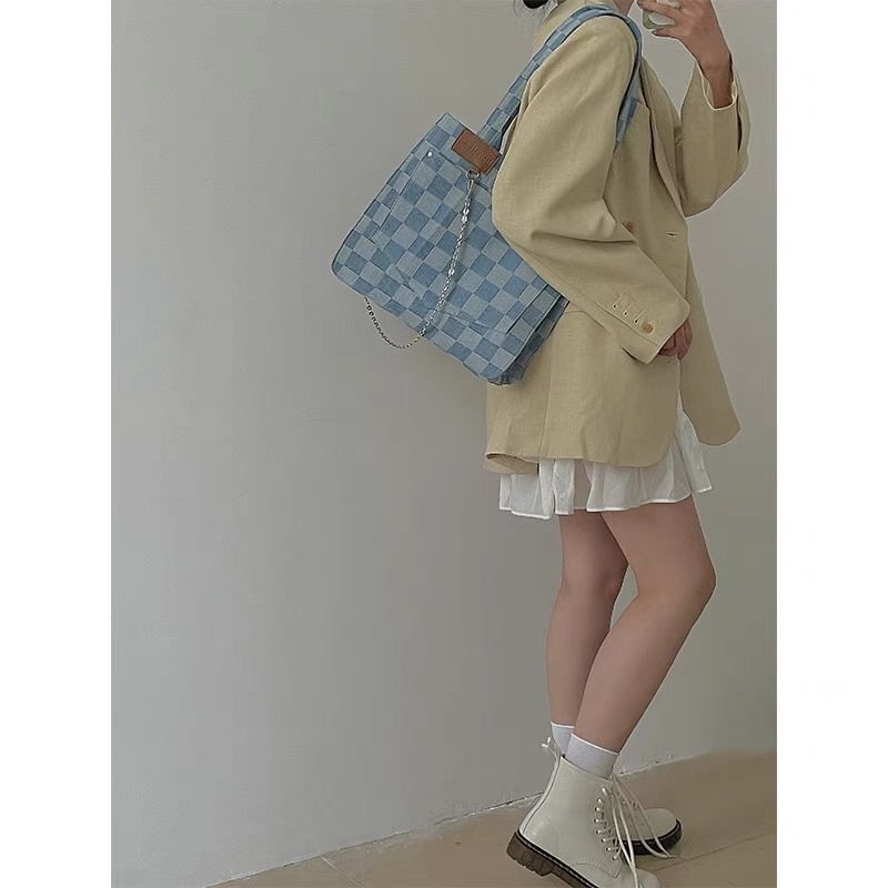 Túi tote hoạ tiết