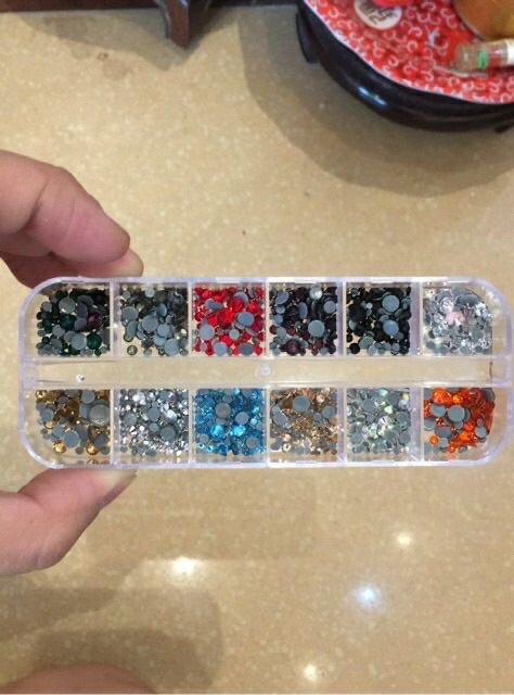 Khay đá chân keo 12 màu siêu sáng mix side 1440 v