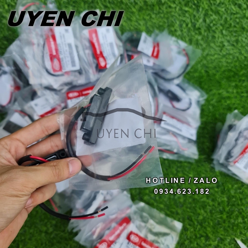 Công tắc mở cốp sau, cao su mở cốp sau xe Morning , I10 , Picanto, Rio, Accent,