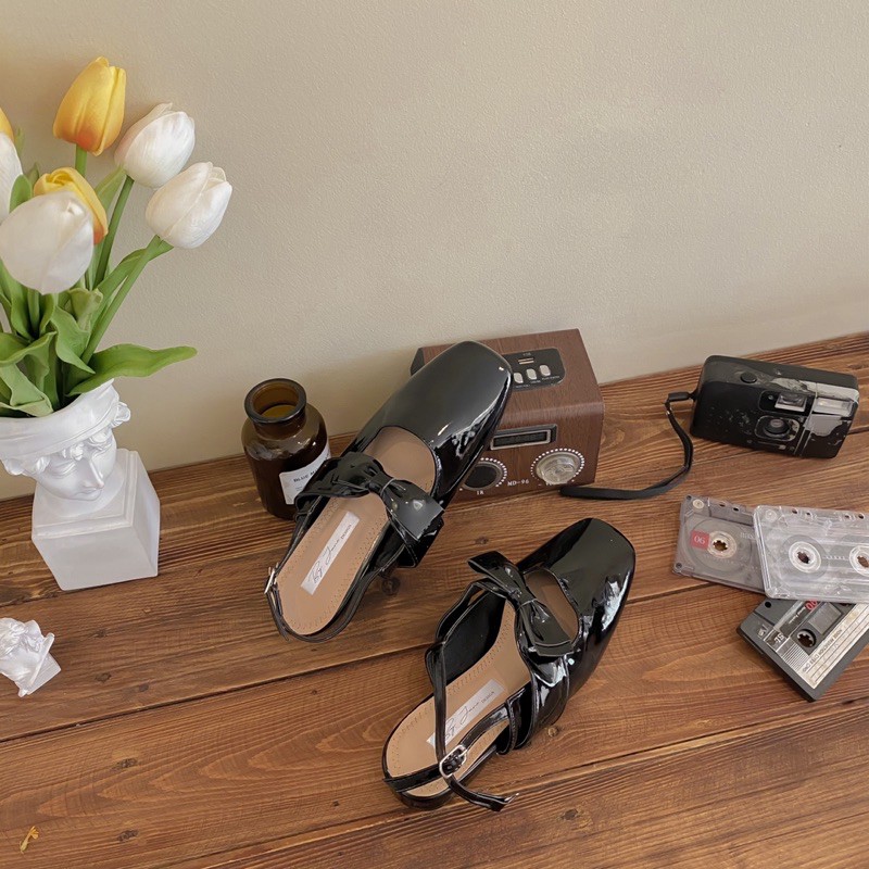 Cloudy Shoes - giày thiết kế By Jane