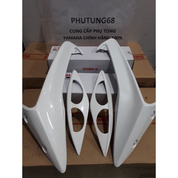 Bộ bodykit màu trắng Exciter 2006-2010