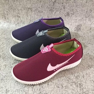 Combo 2 giày lười và 2 giày thể thao