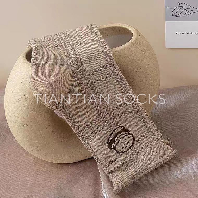 TIANTIAN T139 Hàng Mới Về Vớ Tất nữ cổ cao Cotton Nguyên Chất Xoăn Xoăn In Họa Tiết Hoạt Hình Phong Cách Nhật Bản Dễ Thương