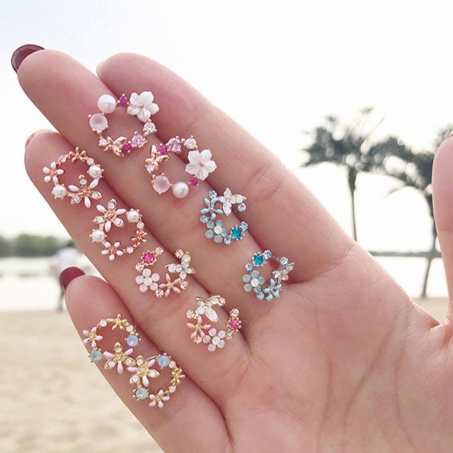 Khuyên Tai Hình Tròn Họa Tiết Hoa Phong Cách Hàn Quốc Đơn Giản Thời Trang Mới