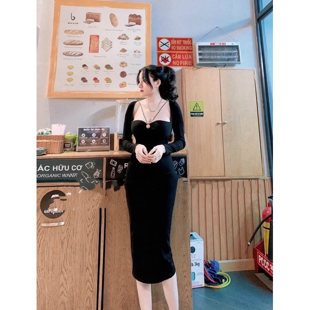-LAROSA.clothing- Đầm Body Cổ Vuông Nơ Ngực Phối Xích Vàng Trang Phục Dự Tiệc Sexy( Có mút ngực)