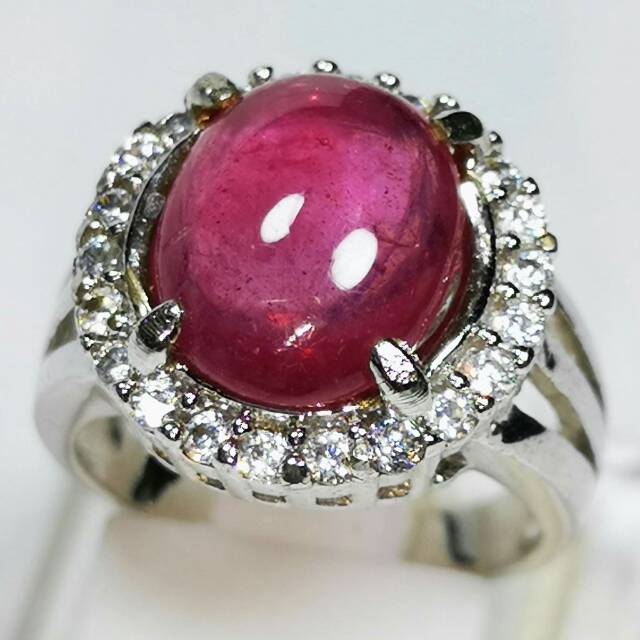 Nhẫn Đính Đá Ruby Tự Nhiên Hình Chim Bồ Câu