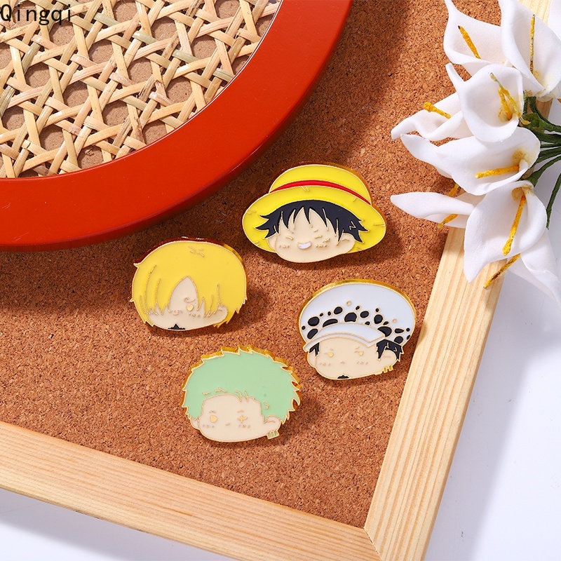 Ghim cài áo Miss Zoe hình nhân vật hoạt hình One Piece đáng yêu