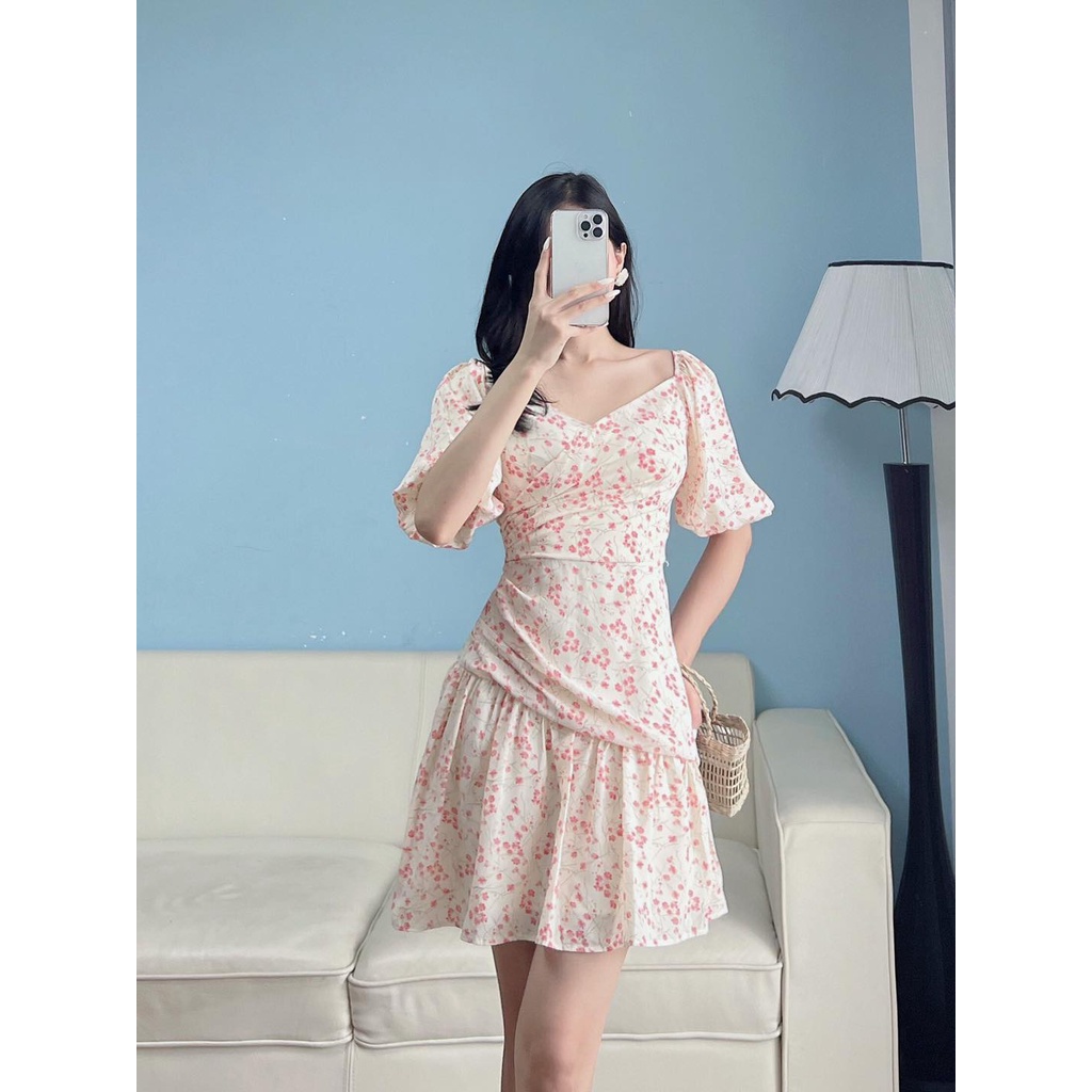 Đầm hoa cuốn eo dán ngắn 2 màu tay bum V2734 Aholic