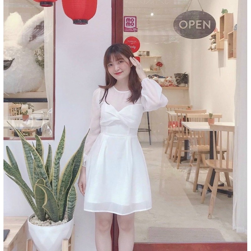 ĐẦM TAY VOAN NHẸ XOĂN NGỰC