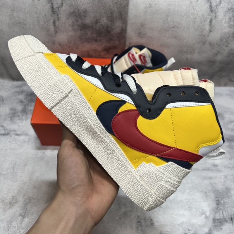 [KELLY SNEAKERS] GIày Blazer Mid x Sacai &quot;Maize Navy&quot; - Phiên Bản Cao Cấp (Ảnh Thật + Hàng Sẵn)