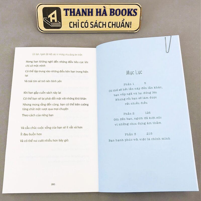 Sách - Gửi Bạn, Người Đã Kiệt Sức Vì Những Chịu Đựng Âm Thầm (Kèm Bookmark)